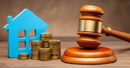 house with coins and gavel